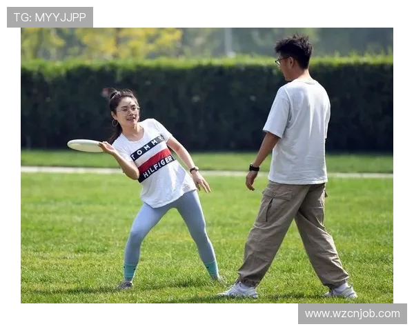 吴娜专访:飞盘之路的成长与挑战回顾