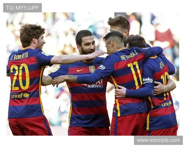 中日兰与阿贾克的巅峰对决展现足球魅力与激情的较量