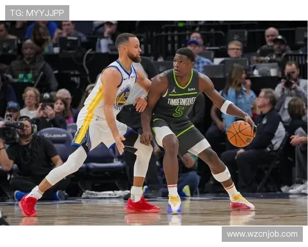 森林狼与火箭激战正酣双方争夺季后赛席位的关键对决即将上演