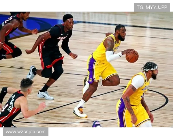 湖人对热火精彩对决完整录像回顾与分析带你重温比赛精彩瞬间 湖人对热火精彩对决完整录像回顾与分析带你重温比赛精彩瞬间