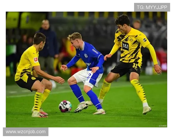 科罗拉多与亚特兰联的激烈对决揭示足球战术与团队合作的魅力 科罗拉多与亚特兰联的激烈对决揭示足球战术与团队合作的魅力